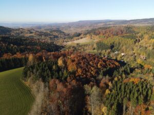 záběry ze sportovních dronů